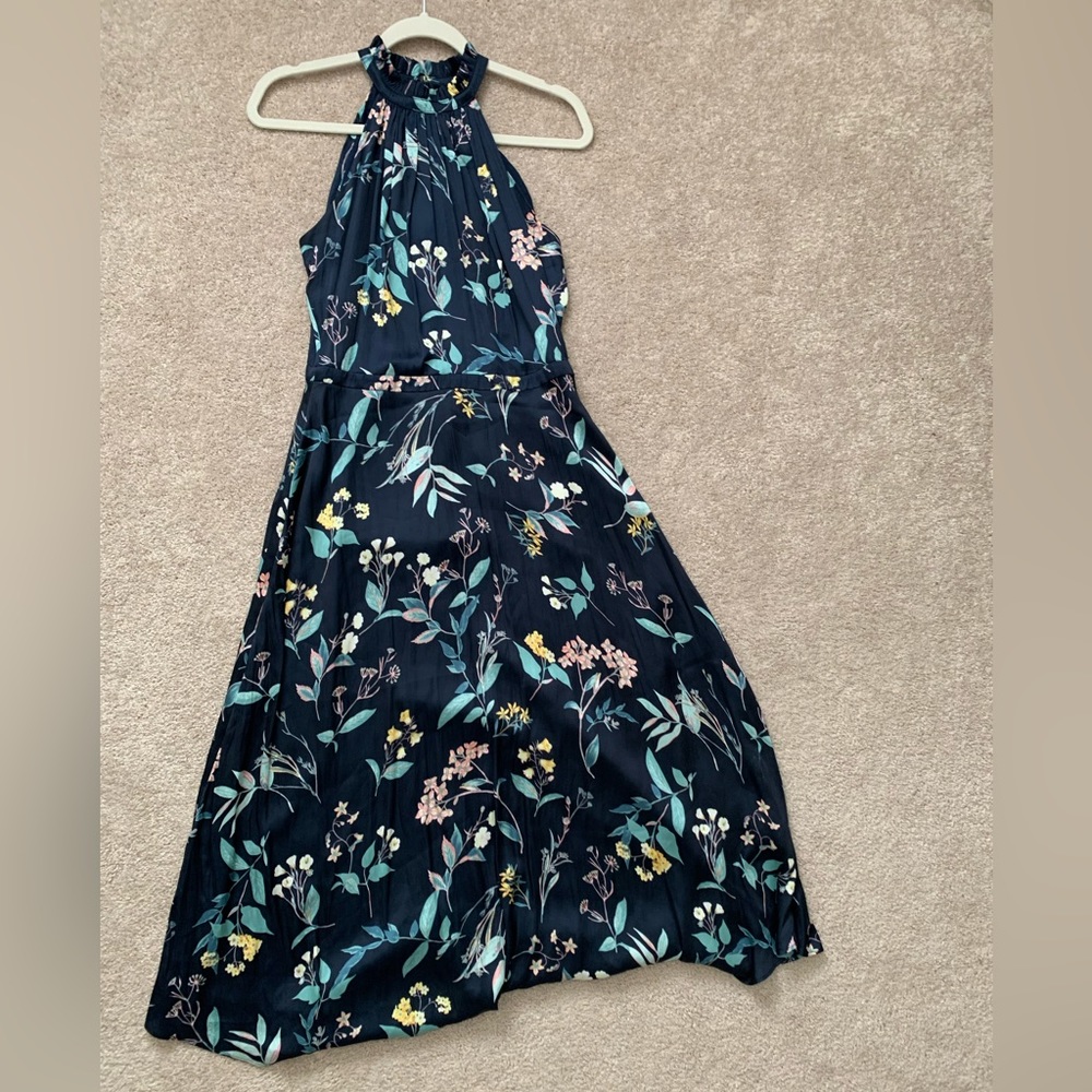 Banana Republic size 6 women’s long dress